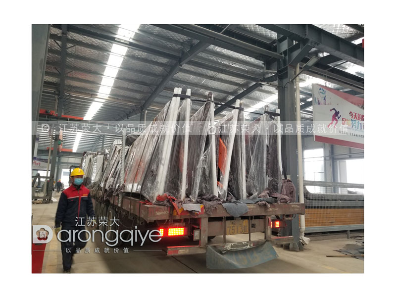 現(xiàn)代候車(chē)亭