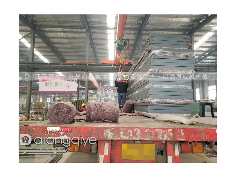 公交候車(chē)亭