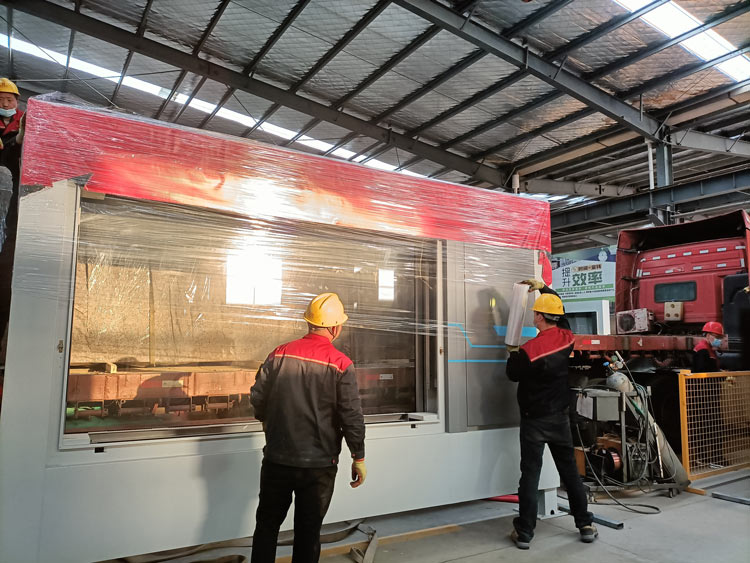 安徽智能公交候車(chē)亭發(fā)貨第二批