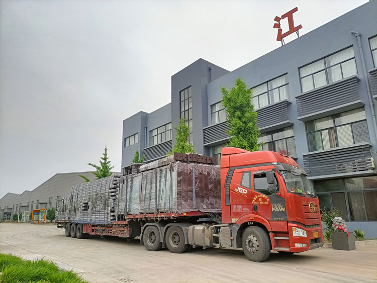 山西仿古候車(chē)亭發(fā)貨第二批