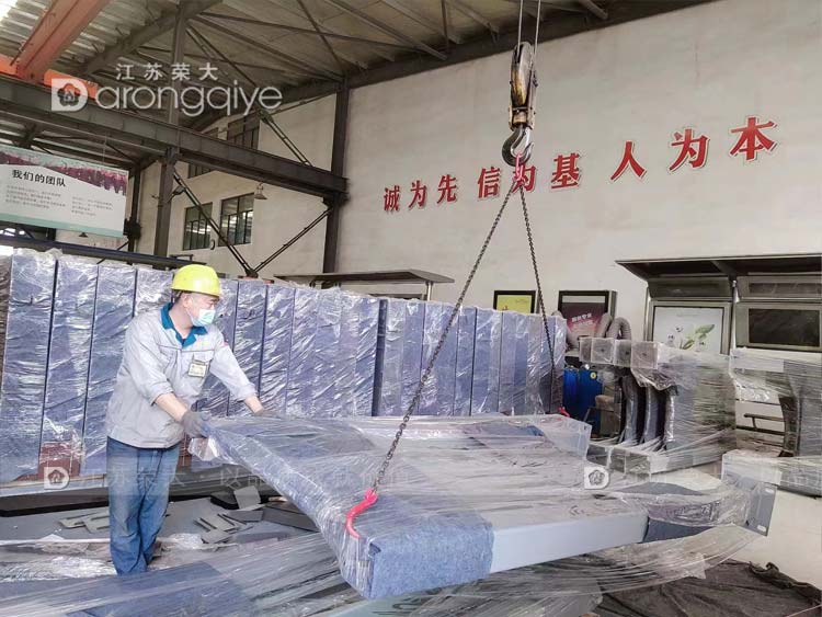 河南智能公交站臺(tái)發(fā)貨配圖一