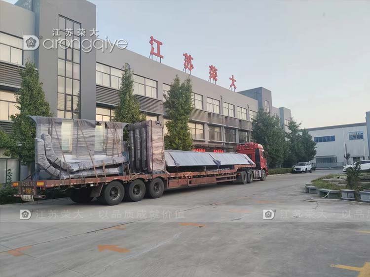 上海智能公交站臺(tái)第十二批次發(fā)貨