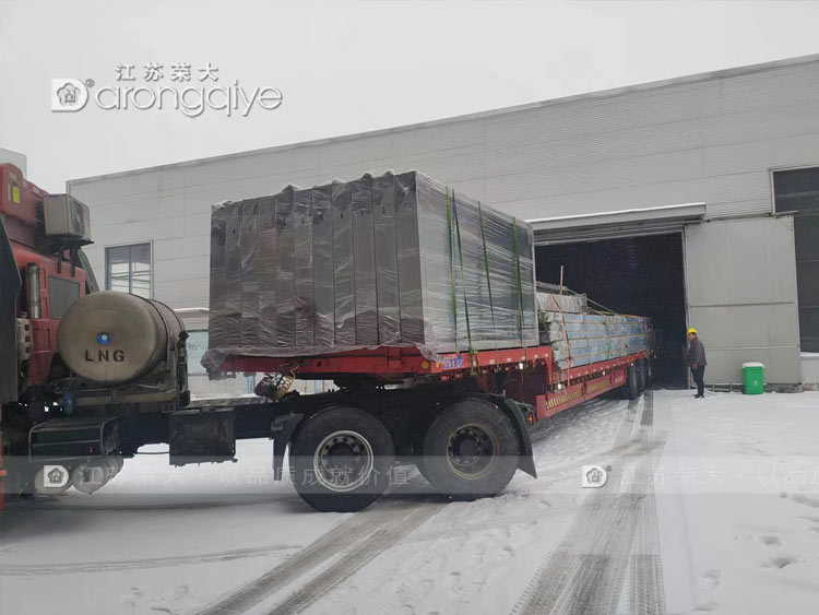 山東公交車站候車亭發(fā)貨實例